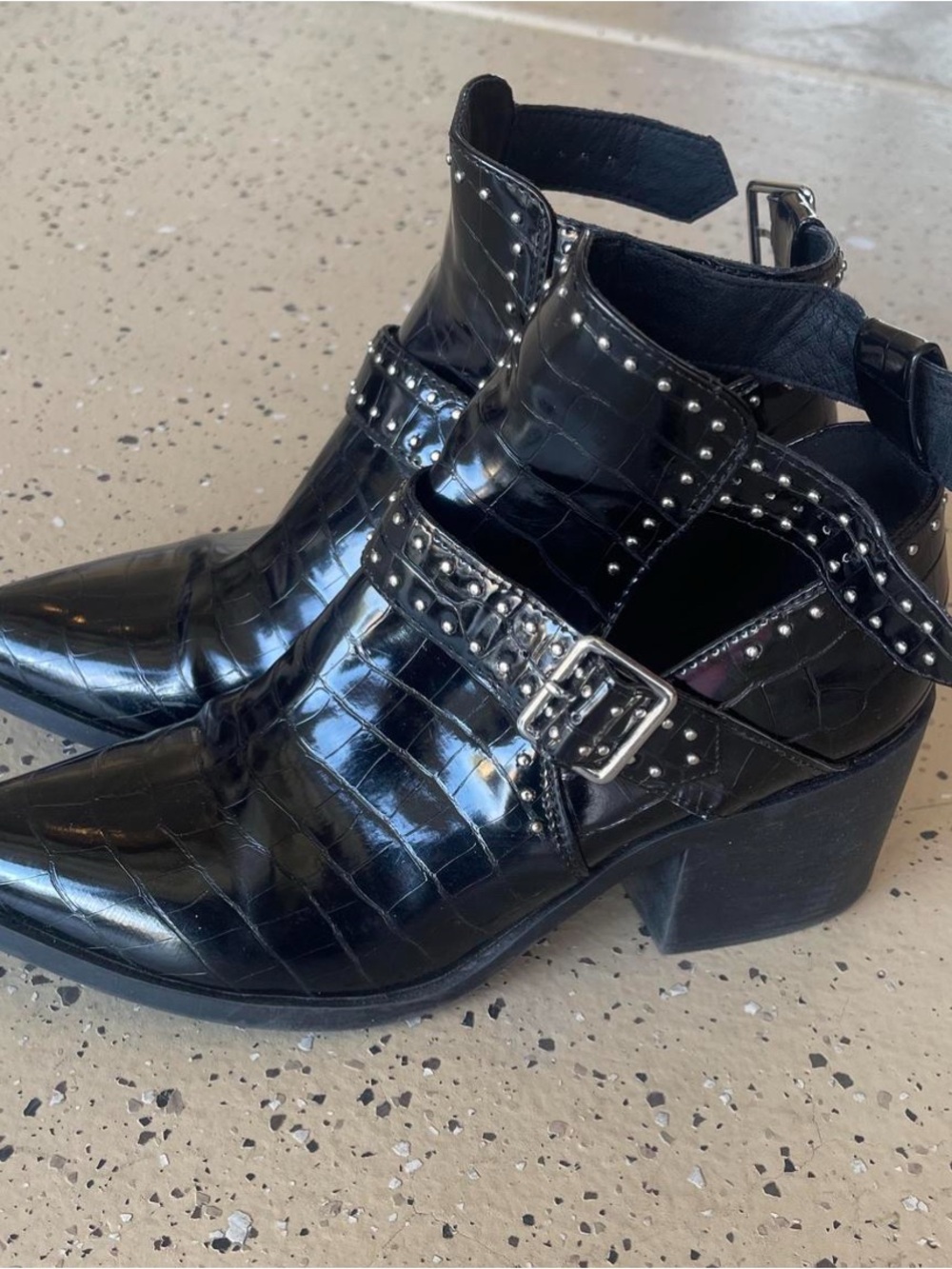 Steve Madden ankle rock boots 9.5
